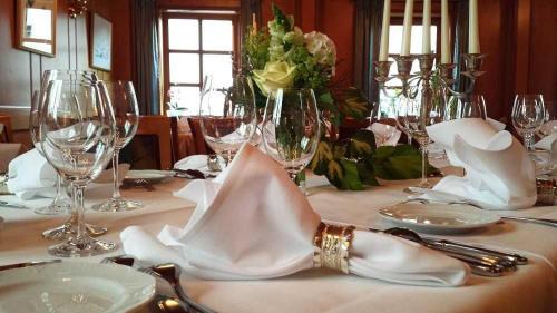 Laudenbach Hotel | Goldner Engel, Restaurant - Hotel - Metzgerei