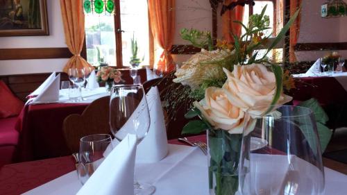 Laudenbach Hotel | Goldner Engel, Restaurant - Hotel - Metzgerei
