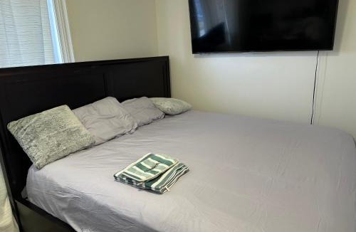 Mount Dennis House | Goldwin's Place