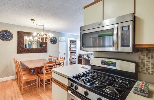 Great Valley Apartment | Golf & Adventure! Condo 2 Mi to Dtwn Ellicottville