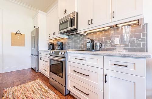 Villa Lago House | Golf Carts ~ Patio ~ Balcony ~ Community Pool