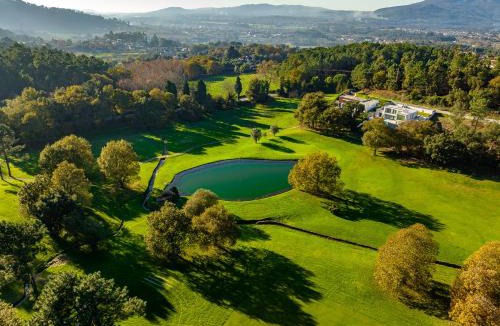 Fornelos Apartment | Golf Course - Luxurious Flat T3 - Ponte de Lima