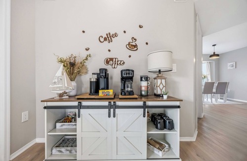 Pebble Beach House | Golf-Course Retreat! Cozy Renovated 2BR/2BA Home w/Private Pool
