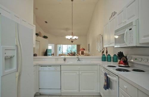 Sarasota House | Golf course view - 2BR - 2nd floor condo - Eagle Hunters