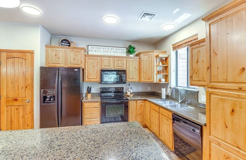 Torreon Condo | Golf Course View: Torreon Vacation Rental!
