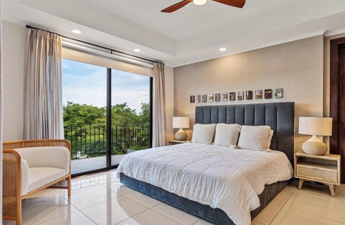 Brasilito House | Golf Course Villa, Beach Club & 11 Restaurants