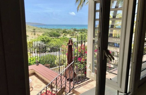 Estate Teague Bay Villa | Golf Course Villa with beautiful turquoise water view