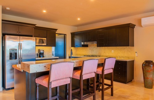 Paraiso Escondido Villa | Golf Front Cabo Villa w/Heated Pool, Rooftop Jacuzzi, Golf & Resort Access