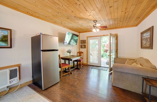 Cobb Cabin | Golf & Hike: Cobb Mountain Cabin in Scenic Forest!