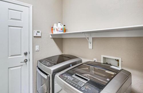 Sunrise Manor Apartment | Golf, Relax and Explore at this Vegas Stay with golf course access