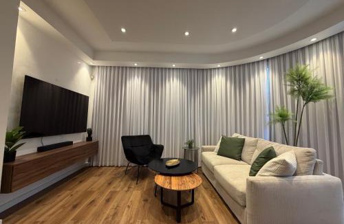 Eilat Apartment | Golf Residence Suite & pool