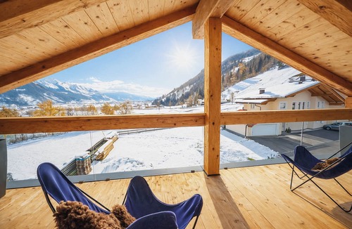 Uderns Apartment | GOLF Suite – Penthouse & Sauna Access