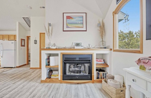 Corolla House | Golf & Surf 7BR: Private Pool, 5 Min to Beach