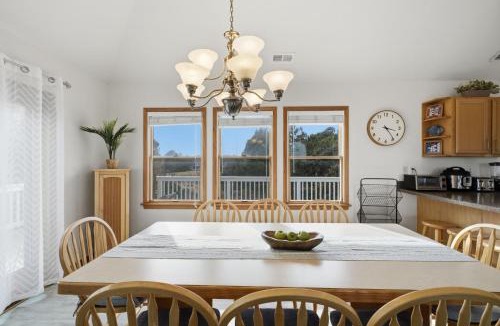Corolla House | Golf & Surf 7br- Private Pool, 5 Min To Beach