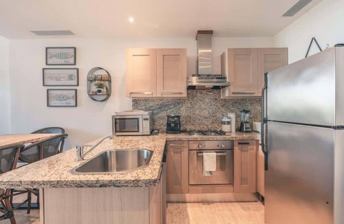Los Altos Apartment | Golf-View Luxury Apartment w/Pool Access