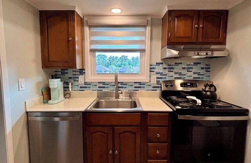 Diamondhead Condo | Golfers! 18th hole of Pine Golf Course in Diamondhead. 2 bedroom, 2 bath condo