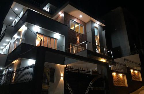 Burhanilkantha Apartment | golfutar suits