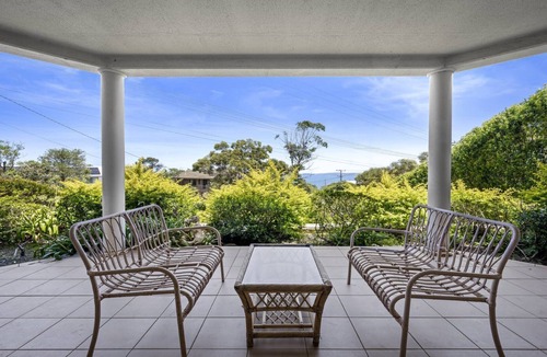 Killcare Heights House | Gone Coastal by HolidayCo.