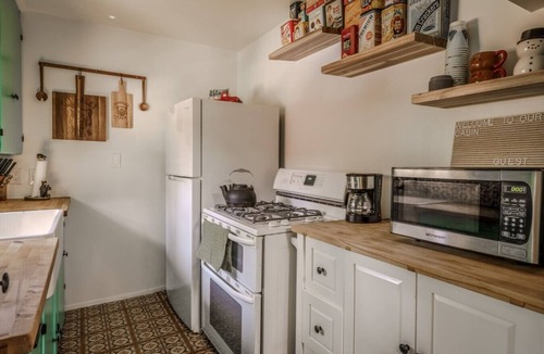 Arrowbear Lake Cabin | Gonzalez Cabin - Arrowbear Lake