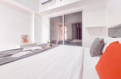 Pondok Aren Apartment | Good and Comfortable 1BR at Tamansari Bintaro Mansion Apartment By Travelio