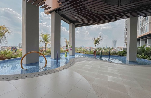 Surabaya Apartment | Good And Restful Studio With City View At Trans Icon Surabaya Apartment