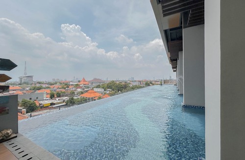 Surabaya Apartment | Good And Restful Studio With City View At Trans Icon Surabaya Apartment
