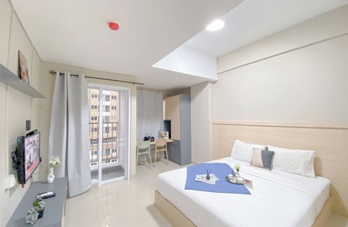 Kedungmanggu Apartment | Good And Spacious Studio Lrt City Royal Sentul Park Apartment