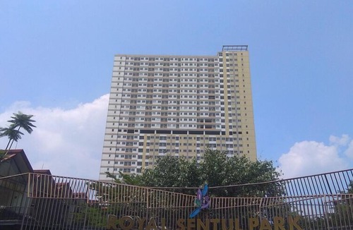 Kedungmanggu Apartment | Good And Spacious Studio Lrt City Royal Sentul Park Apartment