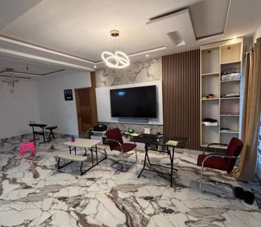 Elmina House | Good Deeds Realty