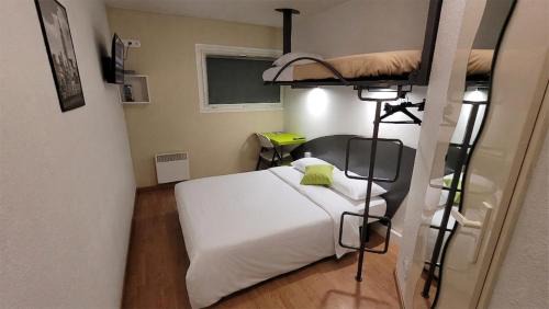 Arques Hotel | Good Night Hotel