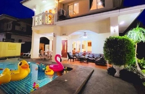Na Kluea Villa | Good Value Spacious 4 Bedroom Villa With Private Pool Walking Street 10 Min Away