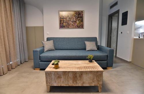 Nea Iraklitsa Apartment | Good Vibes Suite