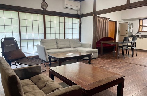 Shimonoseki House | Goodies Ella