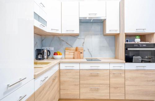 Krisztinavaros Apartment | GoodWind Apartments