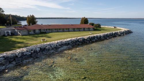 Baileys Harbor Resort | Gordon Lodge