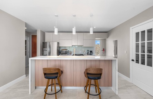 Cooper Jack Bay Settlement Villa | Gorgeous 3-bedroom Villa with AC, Pool/Hot Tub in Cooper Jack Bay Settlement