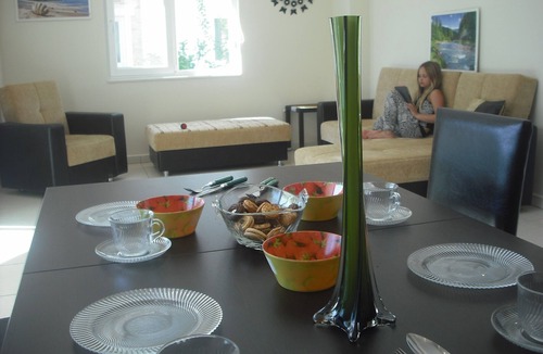 Kemer Mahallesi Apartment | Gorgeous 2 Bed Private Ground Floor Home