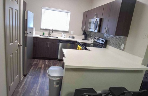 North Burnet Apartment | Gorgeous 2BR next to the Domain dn3y