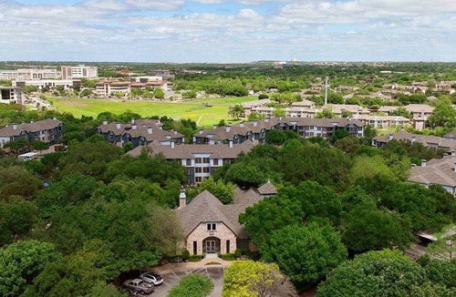North Burnet Apartment | Gorgeous 2BR next to the Domain dn3y