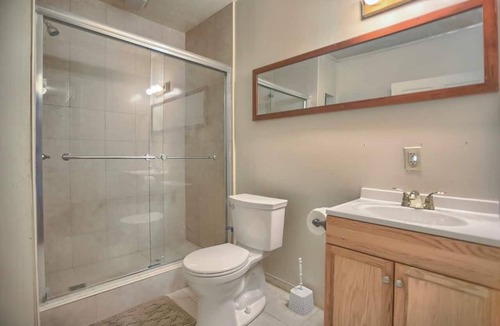 Progress House | "Gorgeous 3 bedroom House Close to Hershey Park"
