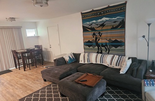 Pendleton House | Gorgeous 3-bedroom house with AC in charming Pendleton close to everything!