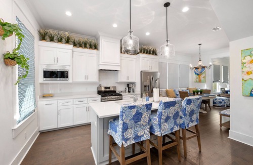 Saint Simons Heights House | Gorgeous 4 bed/3.5 bath Home with Private Pool