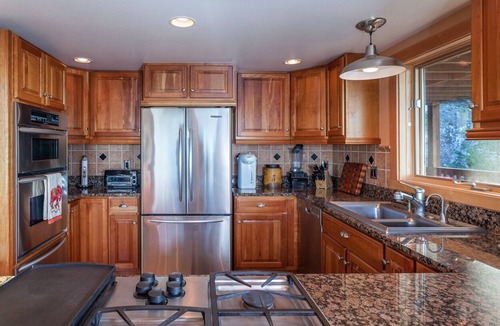 Friday Harbor House | Gorgeous 4-Bedroom Island Retreat With Island/Water Views; Sleeps 12