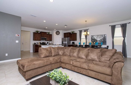 Loughman House | Gorgeous 5Bd w/Pool & Jacuzzi @ Solterra Resort 6071