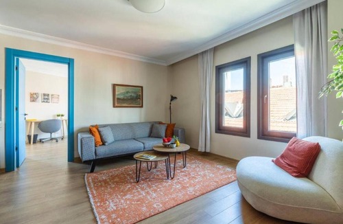Ortakoy Apartment | Gorgeous Airy 2BD2Bath Bosphorus Views! #358
