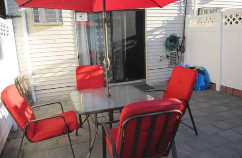 Ocean Hill Apartment | Gorgeous and Spacious Brooklyn 3 Bedroom home