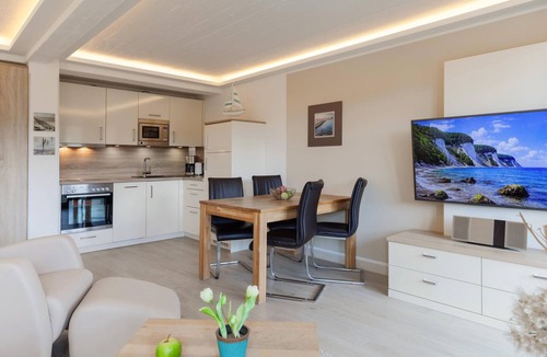 Prora Apartment | Gorgeous apartment in Binz with WiFi