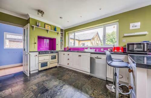 Chichester House | Gorgeous Bosham Family Home - Pass the Keys