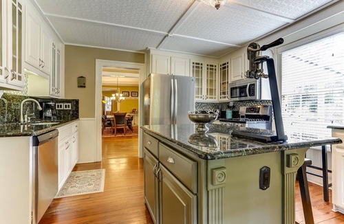 Orange Park House | Gorgeous circa 1875 Plantation House (in city)