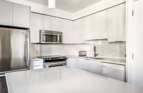 Chinatown Apartment | Gorgeous Downtown 1BR w/Gym & W/D, near South Station, by Blueground